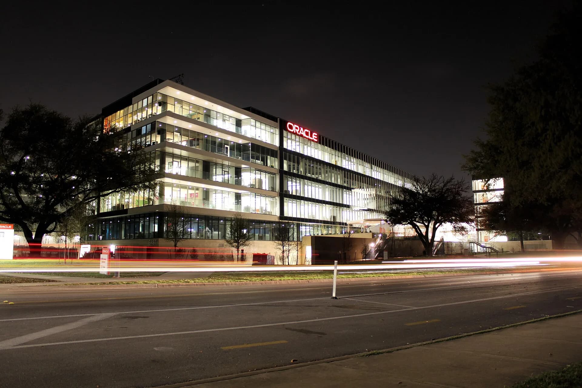 Picture of the Oracle Riverside Campus in Austin, Texas in 2018.